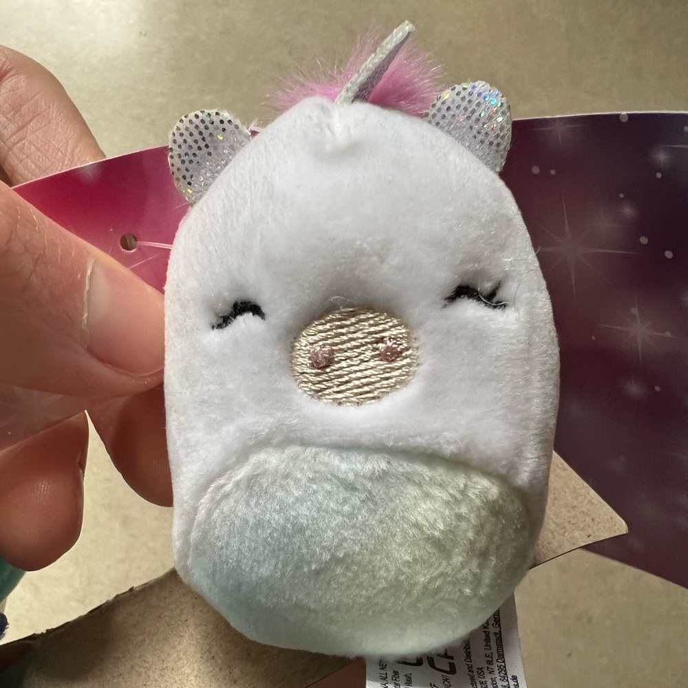 Squishmallows Squishville Sofia the Unicorn